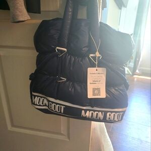 Moonboot vintage bag